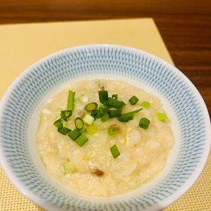 金の作ってみた!投稿(疲れた体に染み渡る✨5分で作れる【たまご雑炊】)