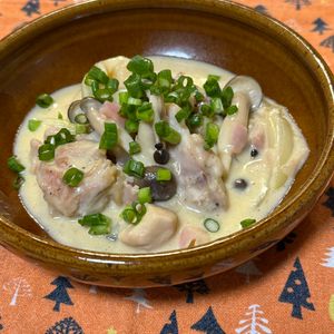 ともとらの作ってみた!投稿(【カルボナーラチキン】夫も絶賛！絶品クリーム煮アレンジ♬)