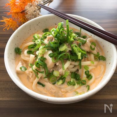 たった3つで簡単旨スープ♡【ピリ辛ミルクうどん】