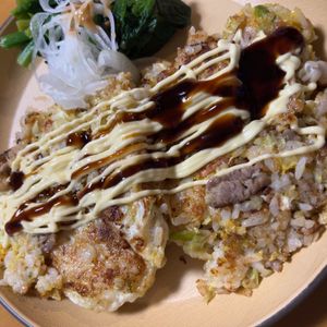 さっちゃんの作ってみた!投稿(巻かずに簡単☆お好み焼き風オムライス！【野菜たっぷり】)