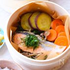 簡単♪彩り野菜と鮭の味噌だれせいろ蒸し