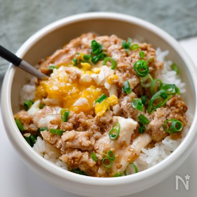 悪魔的!!ごはんが止まらない半熟たまご丼【#レンジで簡単】