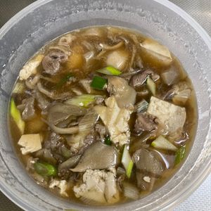 そら・ゆずの作ってみた!投稿(牛肉里芋こんにゃくで【芋煮】山形県の郷土料理)