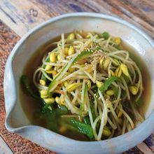 豆もやしとピーマンの食べるスープ