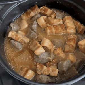 なつの作ってみた!投稿(【豚バラ大根の味噌煮込み】お肉柔らか♡おつまみおかず)