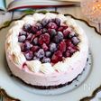 【材料5つ】混ぜて冷やすだけ！ベリーのアイスチーズケーキ