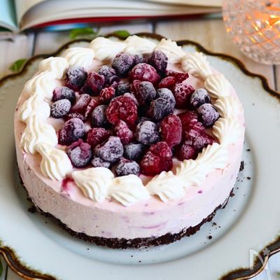 【材料5つ】混ぜて冷やすだけ！ベリーのアイスチーズケーキ