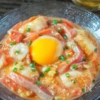 5分おつまみ【サーモンねばとろ旨辛ユッケ】
