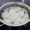 『大根と鶏肉のオイスター煮』煮汁が絡む♪やさしい味わい♡の工程1