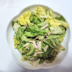 ふうかの作ってみた!投稿(【レタスとハムのナムル風サラダ】速攻あと一品！これ旨い！)