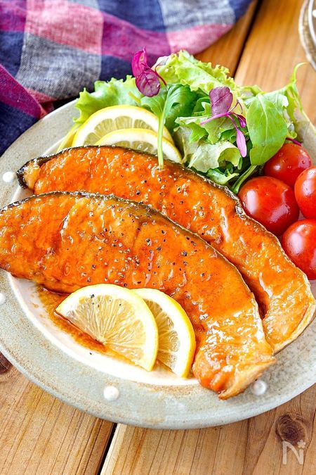 鮭のレモンバター醤油ソテー