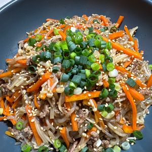楽ラク手抜キッチン🐶🐾の作ってみた!投稿(ひき肉で簡単《しらたきとえのき♡すき焼き炒め》)