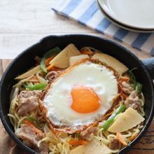 ヒガシマルうどんスープでうま味たっぷり！和風焼きそば