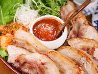 皆でわいわい😋🍺特製甘辛味噌のサムギョプサル(韓国焼肉)