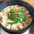 あっさりだしうま！白だしで作るもつ鍋風餃子鍋