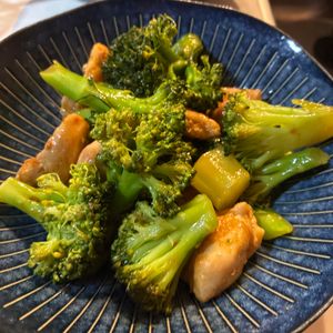 1169387の作ってみた!投稿(ブロッコリーと鶏肉のコク旨カレーマヨ炒め)