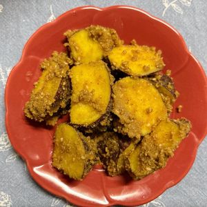 チョビの助の作ってみた!投稿(レンチン5分！
【さつまいものごまきなこ和え】)