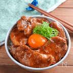 鶏むね肉の生姜焼き丼