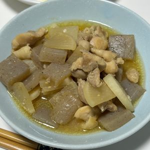 しんやの作ってみた!投稿(鶏と大根のオイスター味噌煮込み。)