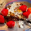 もみもみするだけ簡単！いちごとチョコレートのアイスの工程1