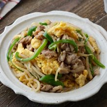 【もやしとピーマンの卵炒め】シャキッと美味しい。