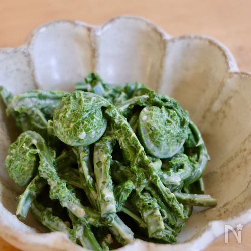 簡単！こごみの味噌マヨ和え