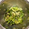 レンジで3分！爽やか♪【キャベツの塩昆布レモン和え】食材1つの工程2
