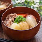 すき焼のたれで甘旨！肉じゃが風味噌汁