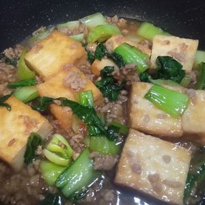ヒロの作ってみた!投稿(【小松菜と厚揚げの和風そぼろあん】ご飯との相性抜群！)