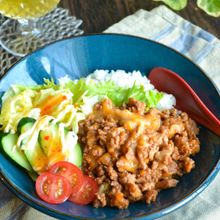 10分で夏休みごはん♪子供喜ぶチーズタコライス