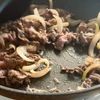 とろ~りチーズのコク深ソース仕立て【ハッシュドビーフドリア】の工程1