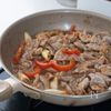 【白米泥棒】炒めて10分！豚こまとパプリカの焼き肉炒めの工程4