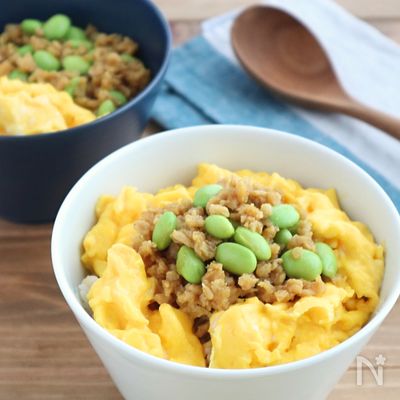ランチに♪大豆ミートと枝豆のカレーそぼろ丼