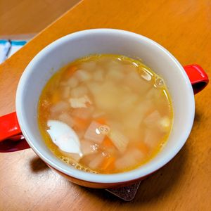 ゆきまる🐬🫧の作ってみた!投稿(【ころころ野菜のコンソメスープ】簡単おいしい洋風スープ♬)