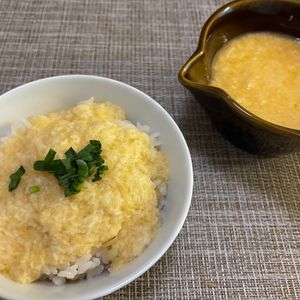 puricoの作ってみた!投稿(たまごかけご飯が変身♪『長芋とろろご飯』)