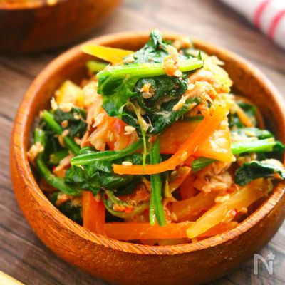 キンパ風♪ほうれん草のナムル【レンジで簡単♪旨辛副菜】