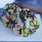 混ぜるだけ♡簡単旨『枝豆塩昆布おにぎり』熱中症対策にも♪