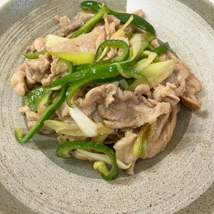 (・∀・)コロンの作ってみた!投稿(【絶品☆ねぎ塩豚炒め】彼絶賛のガッツリスタミナ系おかず!)