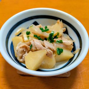 ゆきまる🐬🫧の作ってみた!投稿(煮込まない！豚バラとじゃがいもの肉じゃが【照りうま甘辛】)