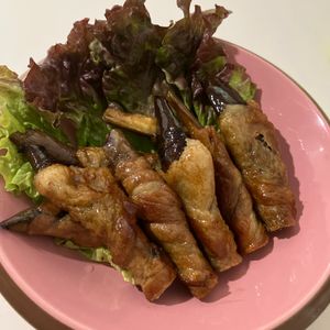 みんこの作ってみた!投稿(照りも美味しい「茄子の豚肉巻き焼き」)
