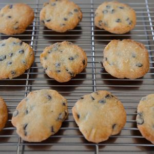 tomokoの作ってみた!投稿(米粉で♪さくほろチョコチップクッキー)