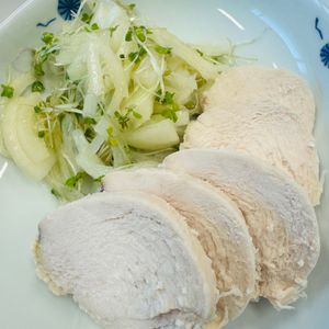 あずきちゃんの作ってみた!投稿(放置で完成♪巻かない♪『塩麹 de ジューシー鶏ハム』)