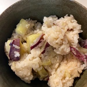 みっこの作ってみた!投稿(旬を味わう【さつまいものほうじ茶おこわ】)