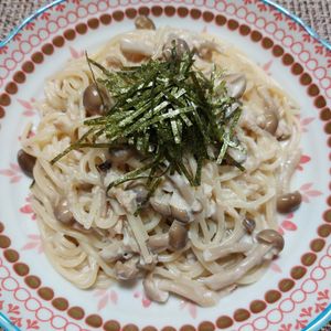 よっこの作ってみた!投稿(ツナとしめじのミルクパスタ【白だしで味が決まる！】)