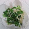レンジで簡単！もやしとにらの塩昆布ナムルの工程3