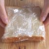 【SNSで大バズり！】ふわとろフレンチトーストの裏ワザの工程1