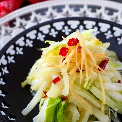 【お鍋残りの白菜の活用術】お箸が止まらない！無限パリパリ白菜