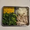 コク旨！《菜の花としめじの味噌バタコーンスープ》の下準備