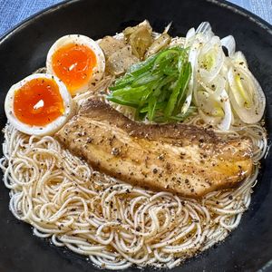 楽ラク手抜キッチン🐶🐾の作ってみた!投稿(【これなら毎日でも余裕！】ラーメン風鶏ガラあっさりソーメン)