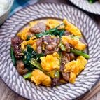 【牛肉の小松菜のふわたまオイスター炒め】簡単こってり味♡